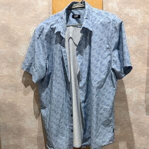 DKNY Light Blue Geometric Short-Sleeve Button-Down Shirt